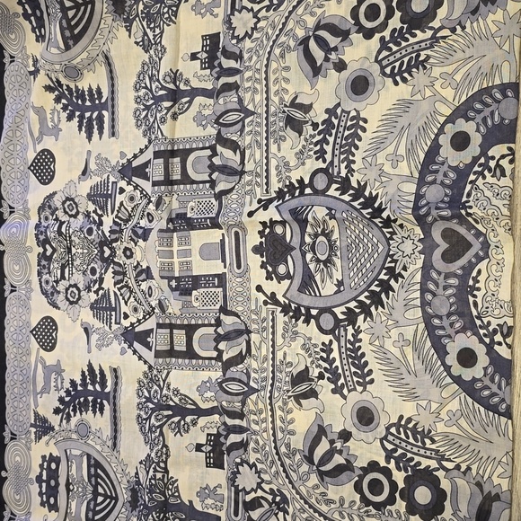 Rani Arabella Made Italy Silk Wool White Black Wrap large Scarf 53" x 53" - Picture 3 of 5